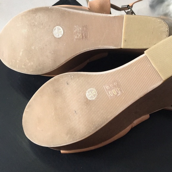 | Chinese Laundry | Leather Platform Wedges - Picture 5 of 8